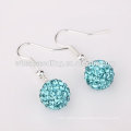 Boucles d&#39;oreilles style style Shamballa